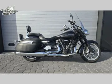 Yamaha XV 1900 (A) Midnight Star (2018) — foto 1