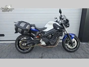 BMW F 800 R (2011) — foto 1