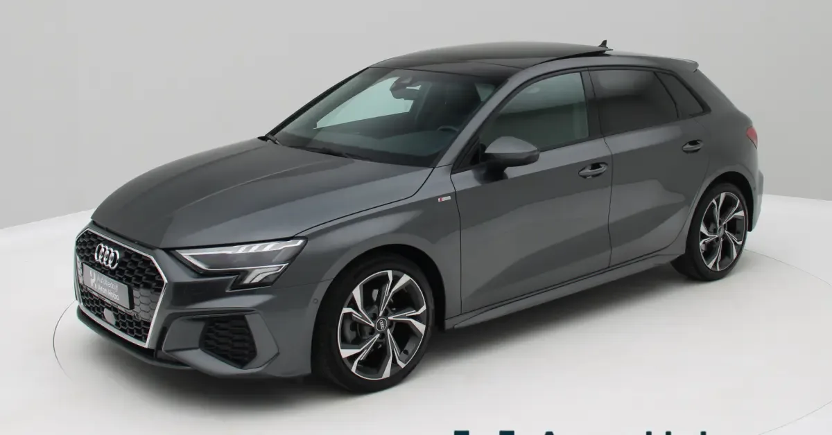 Audi A3 (2022) — foto 1