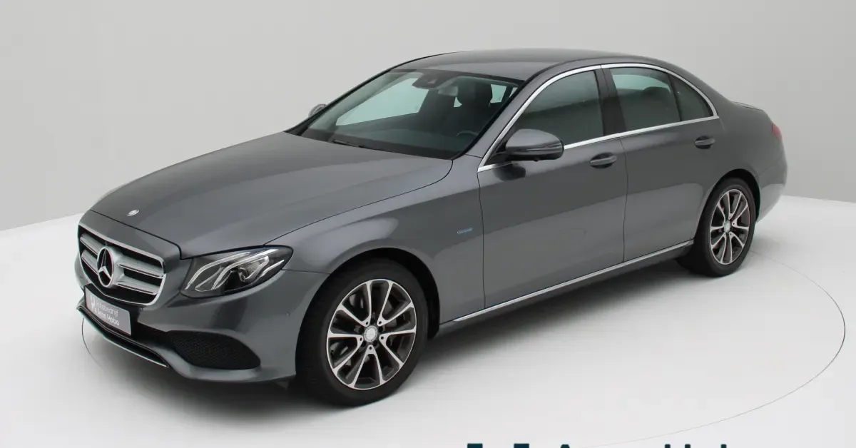 Mercedes-Benz E-Klasse (2016) — foto 1