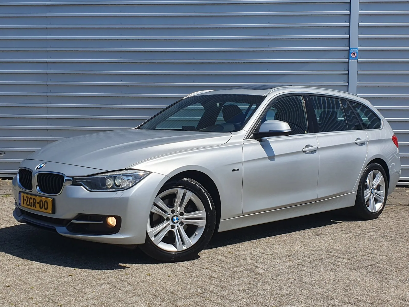 BMW 3-Serie (2014) — foto 1