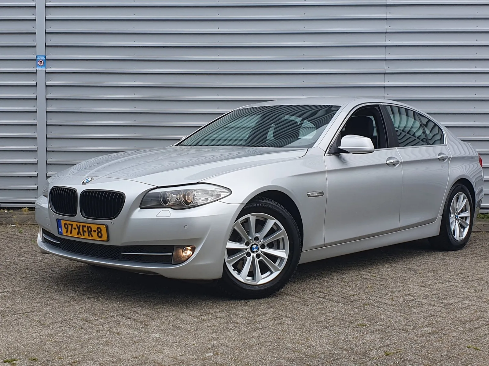 BMW 5-Serie (2012) — foto 1