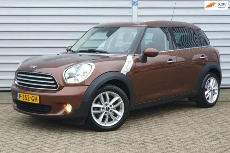 MINI Countryman (2013)