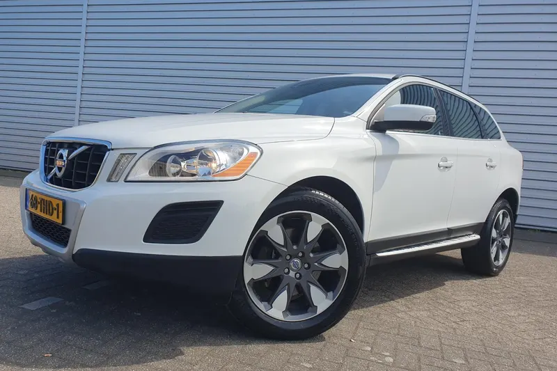 Volvo XC60 (2012)