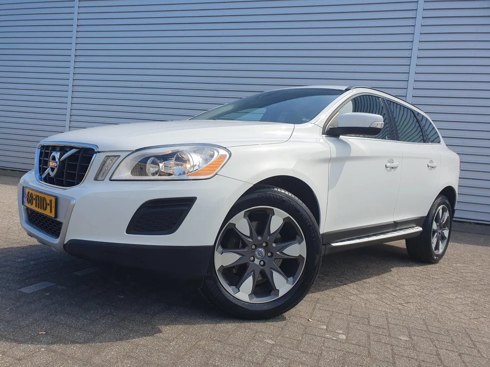 Volvo XC60 (2012) — foto 1