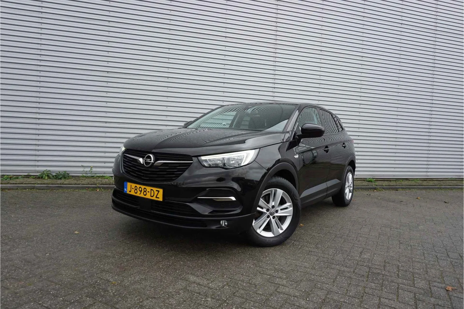 Opel Grandland (2019) — foto 1