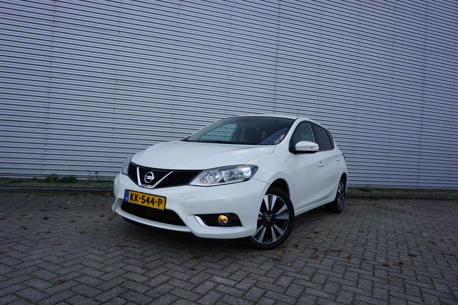 Nissan Pulsar (2016) — foto 1