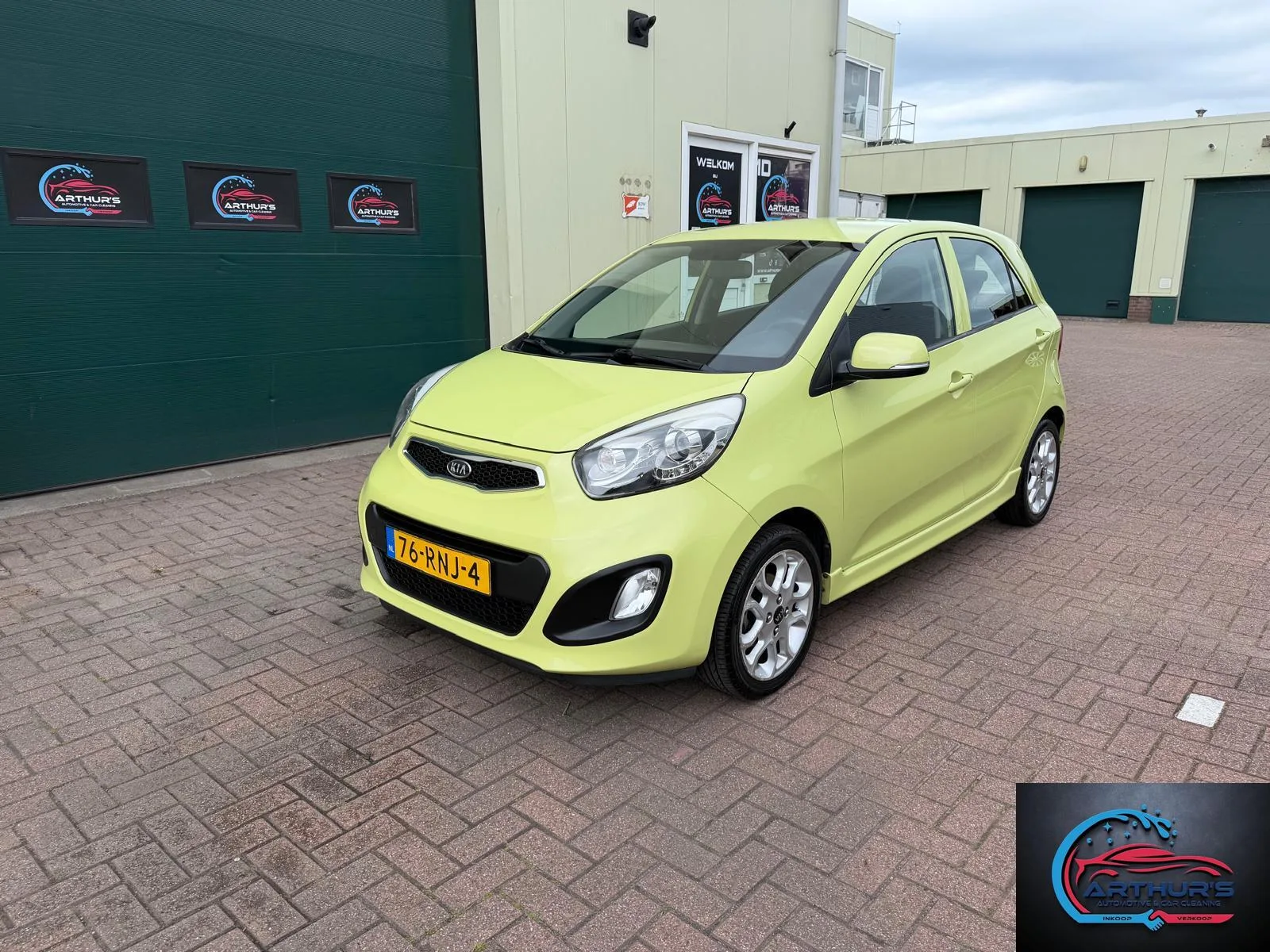 Kia Picanto (2011) — foto 1