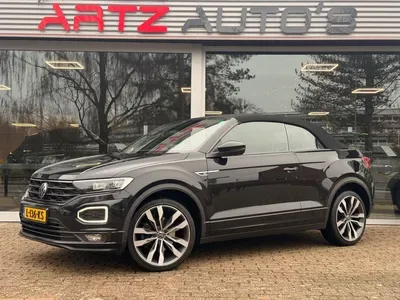 Volkswagen T-Roc (2021) — foto 1