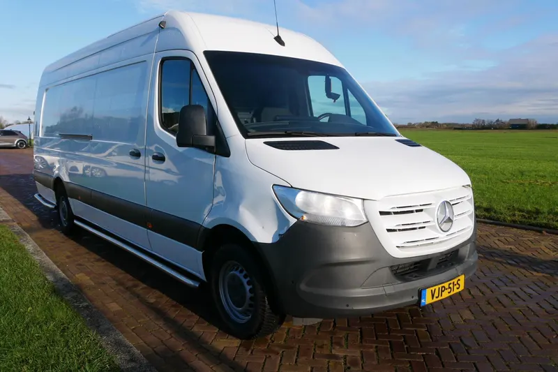 Mercedes-Benz Sprinter (2021)