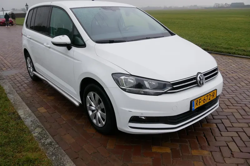 Volkswagen Touran (2017)