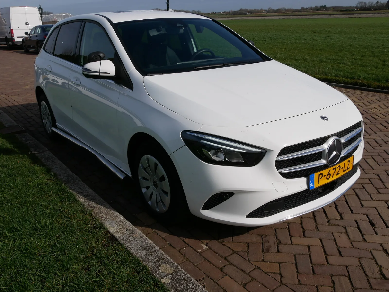 Mercedes-Benz B-Klasse (2022) — foto 1