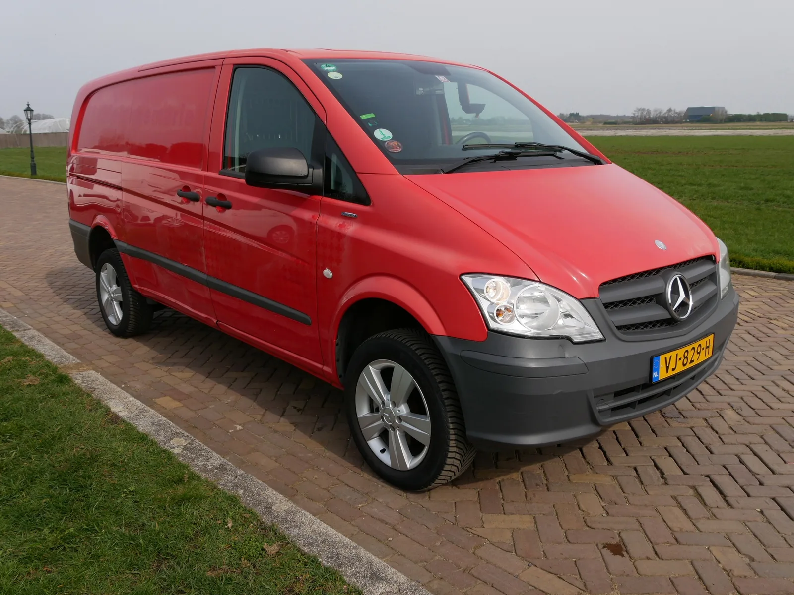 Mercedes-Benz Vito (2014) — foto 1