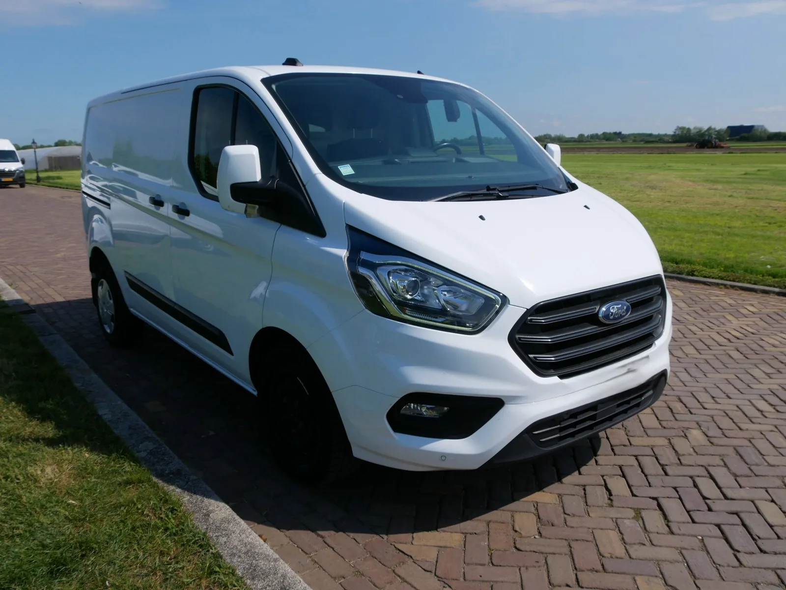 Ford Transit Custom (2023) — foto 1