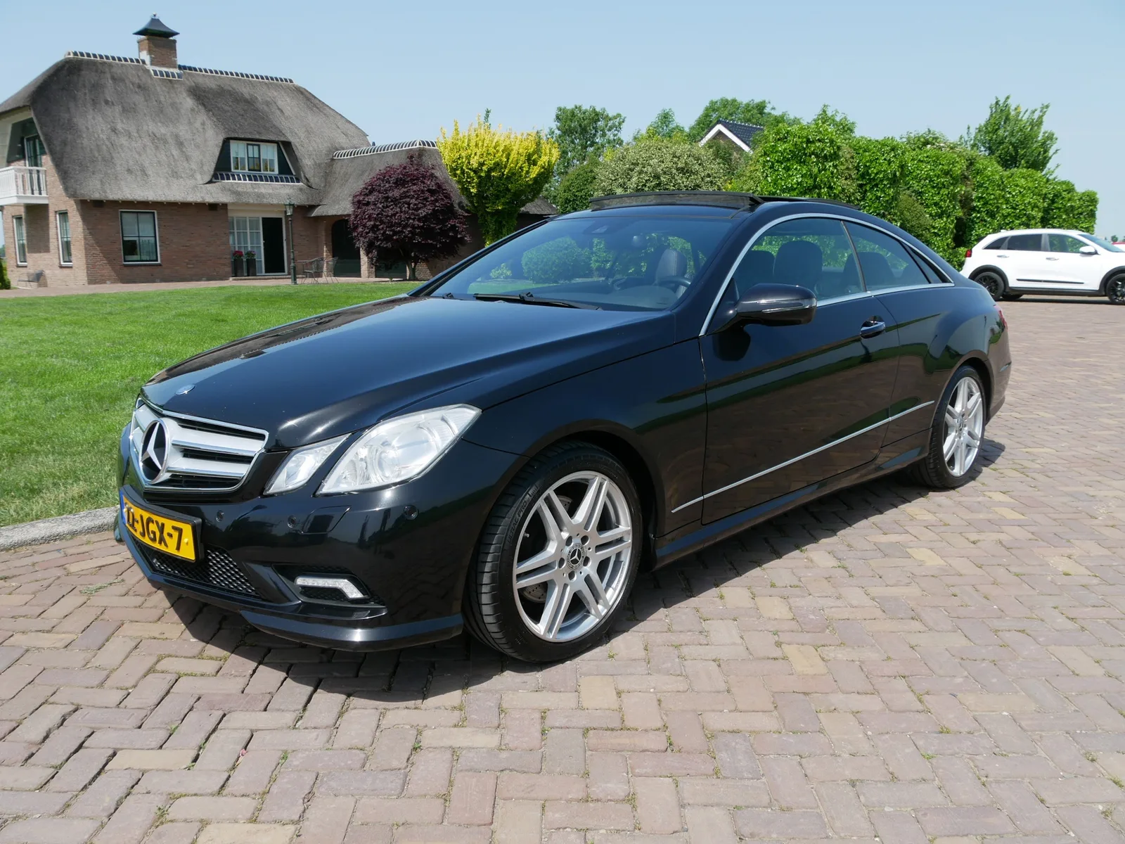 Mercedes-Benz E-Klasse (2009) — foto 1