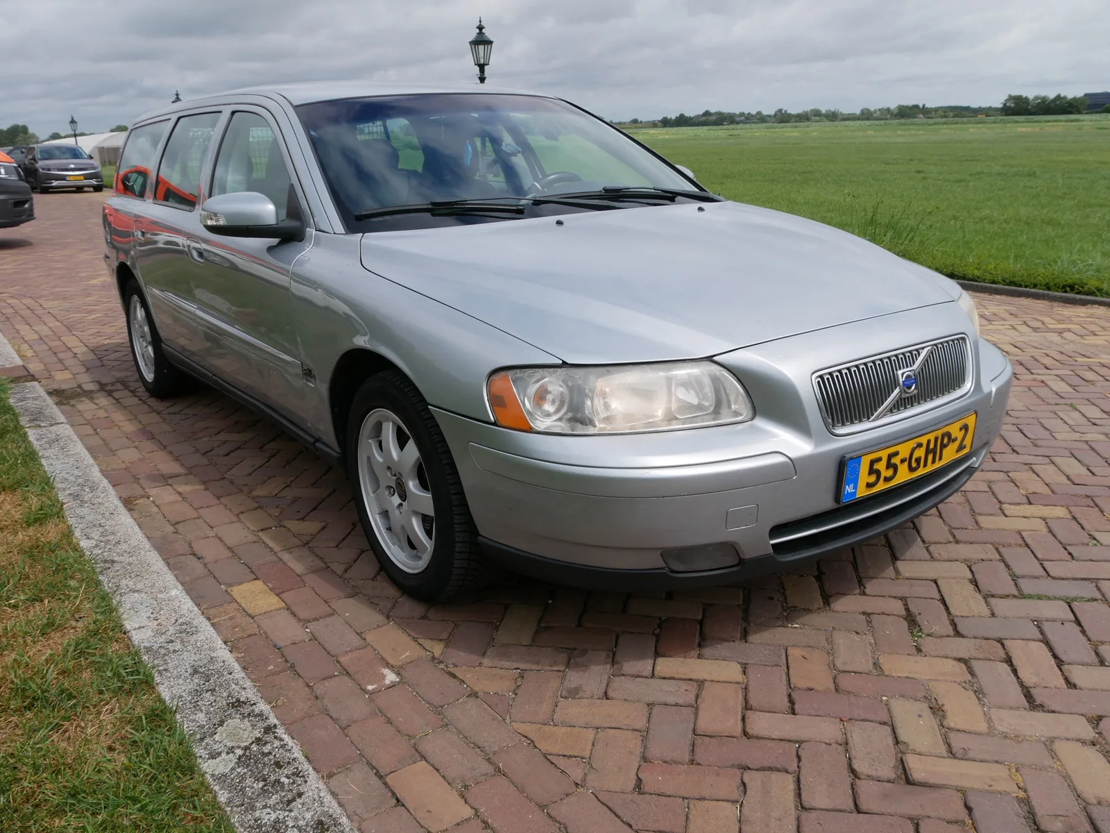 Volvo V70 (2008) — foto 1