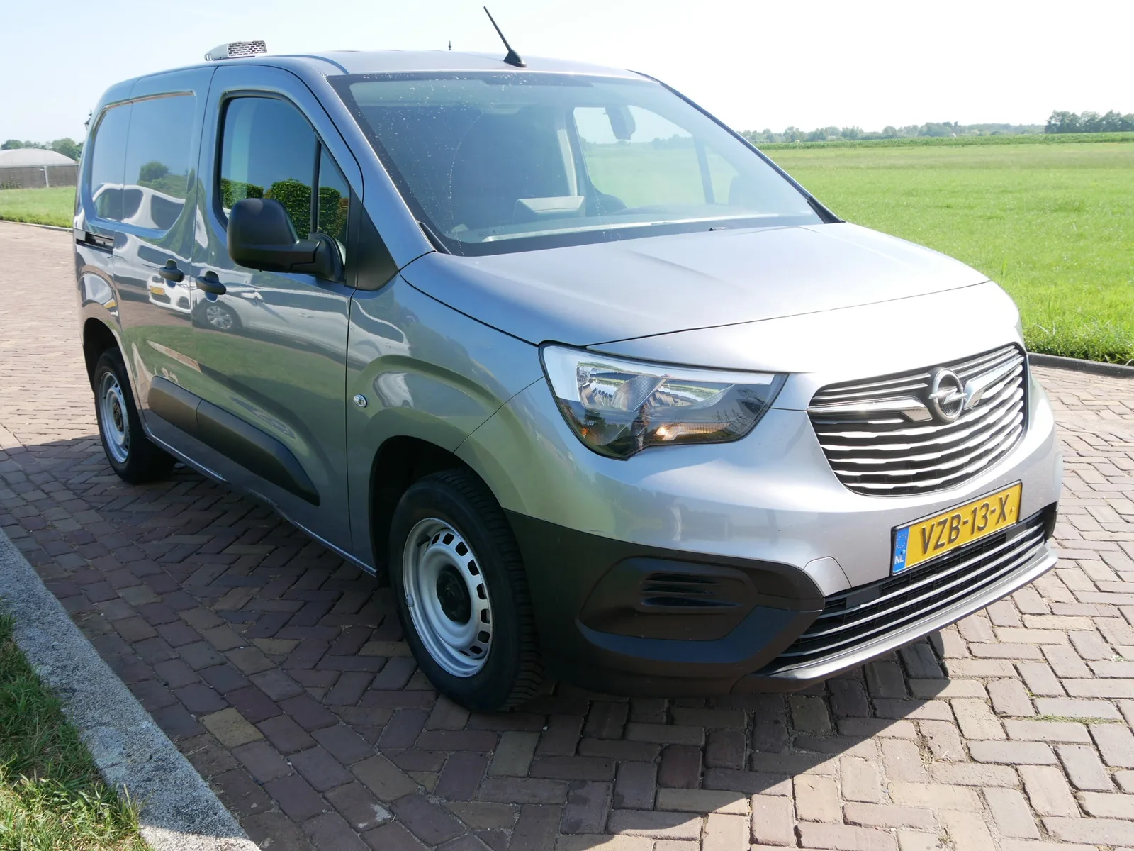 Opel Combo (2023) — foto 1