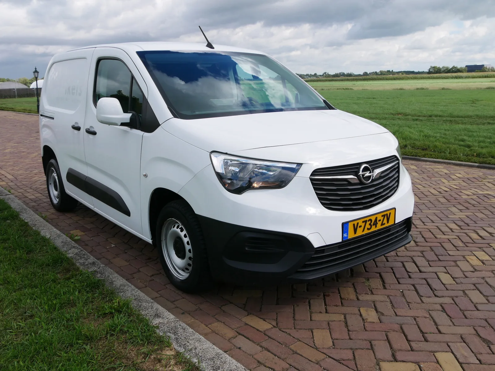 Opel Combo (2019) — foto 1