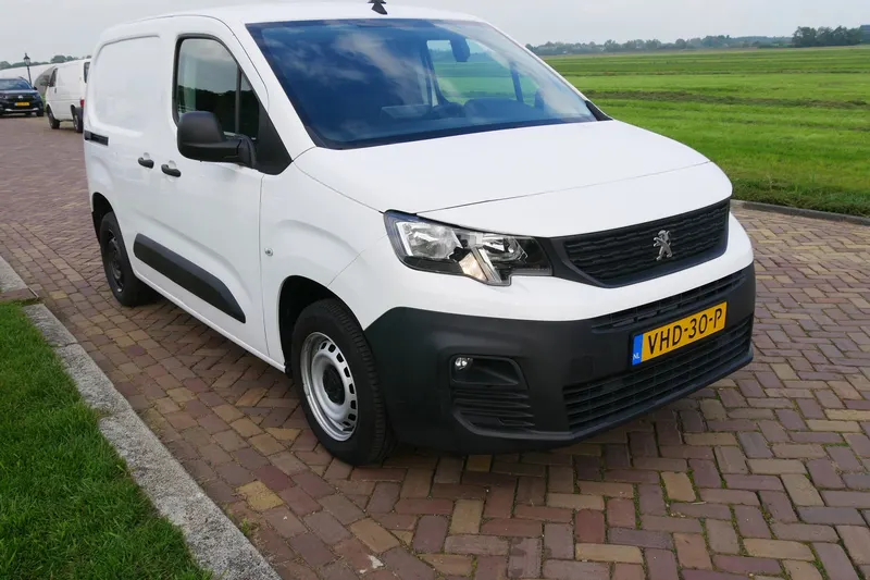 Peugeot Partner (2020)