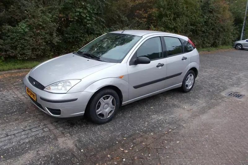 Ford Focus (2003)