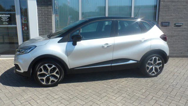 Renault Captur (2018) — foto 1