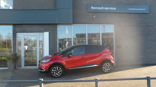 Renault Captur (2017) — foto 1