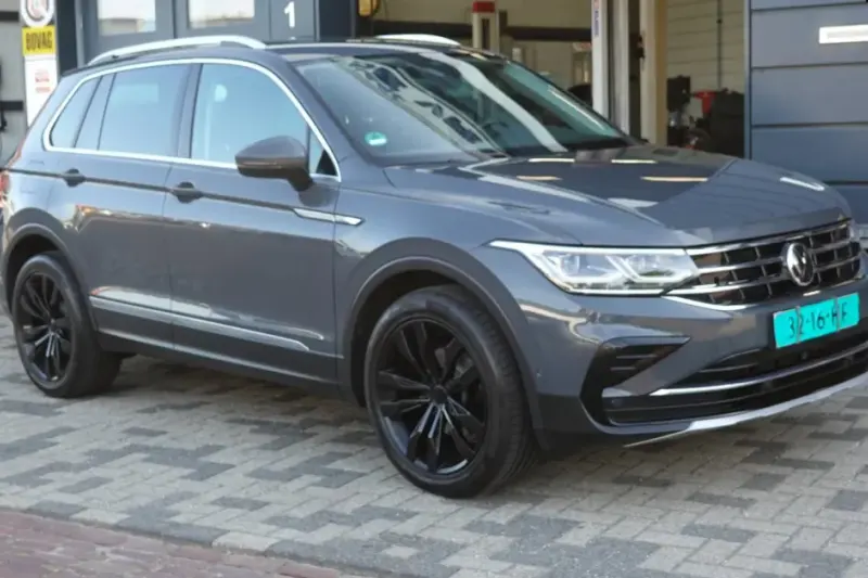 Volkswagen Tiguan (2021)