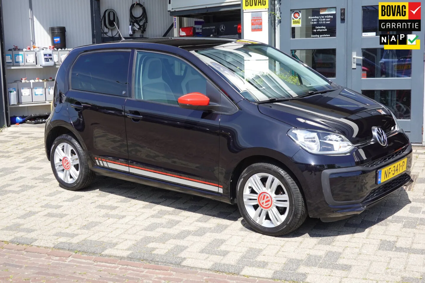 Volkswagen Up! (2017) — foto 1