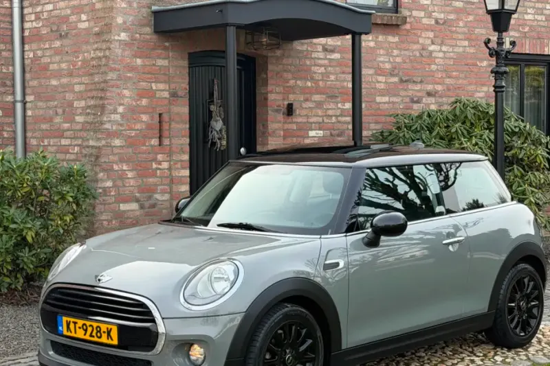 MINI Cooper (2016)