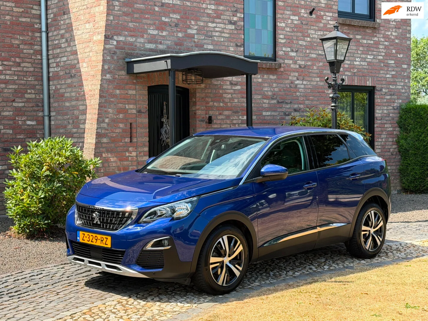 Peugeot 3008 (2019) — foto 1