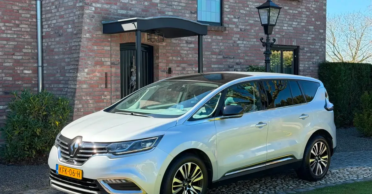 Renault Espace (2017) — foto 1