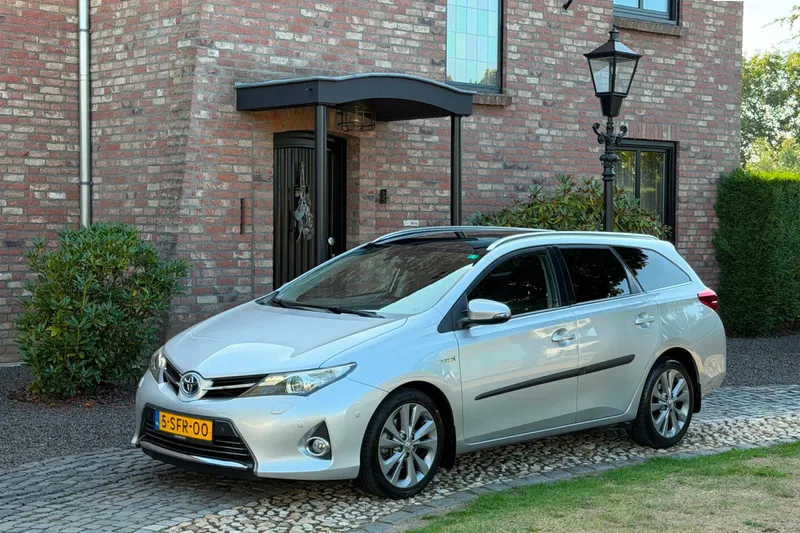 Toyota Auris (2013)