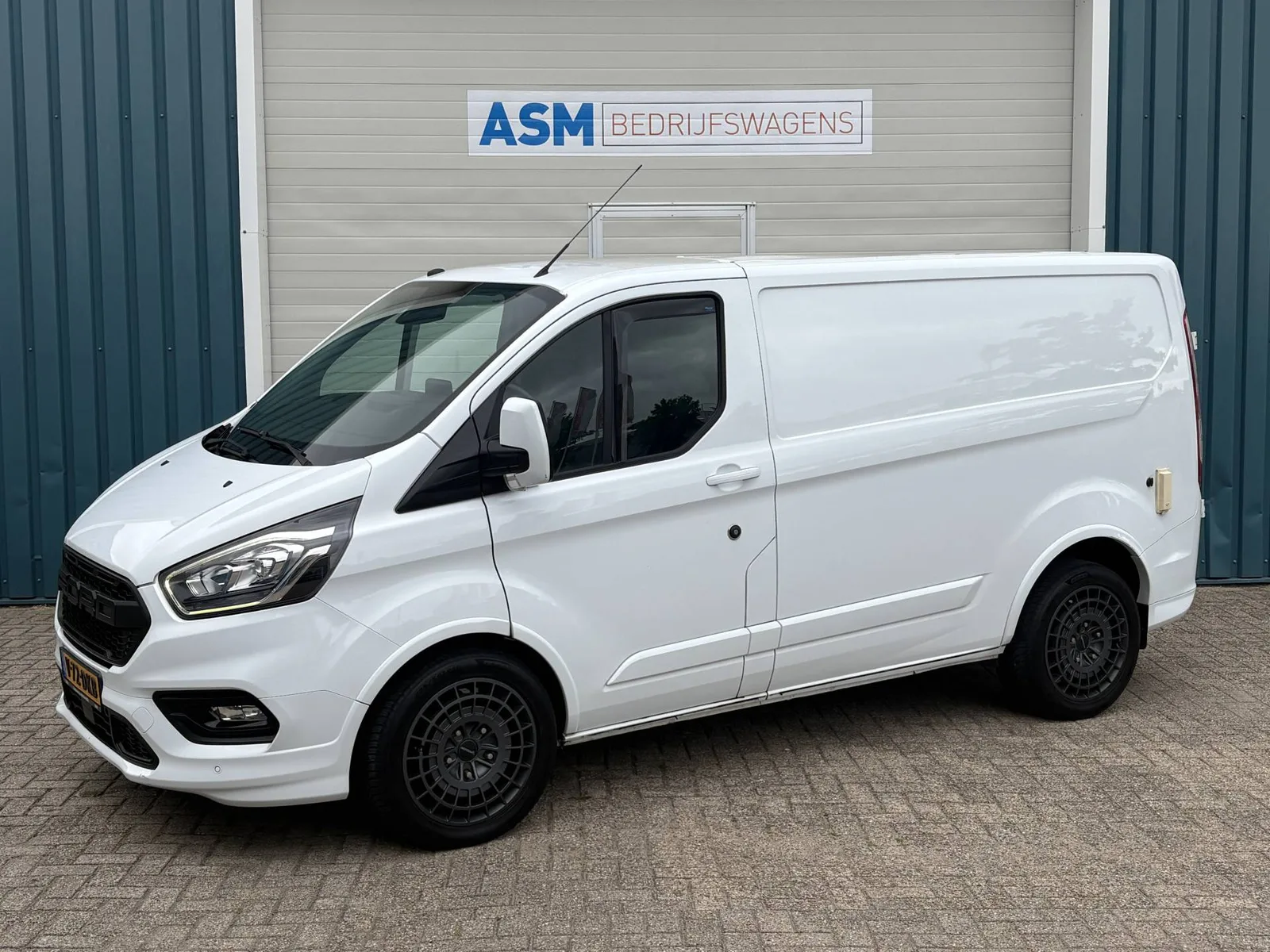 Ford Transit Custom (2019) — foto 1