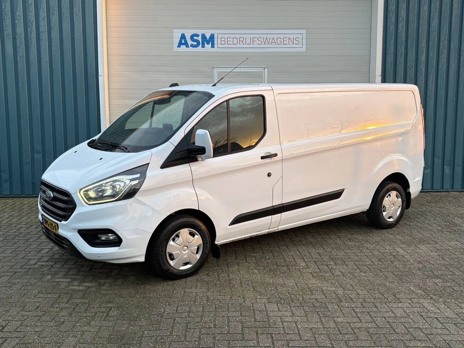 Ford Transit Custom (2020) — foto 1