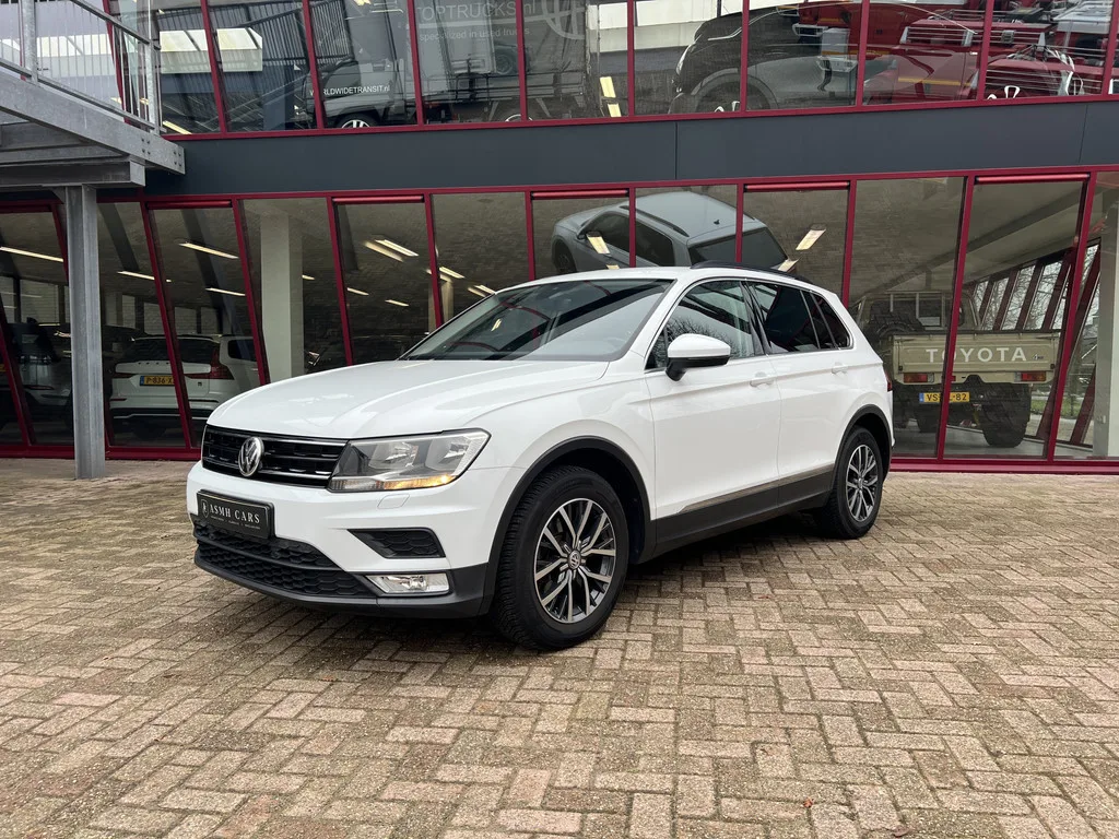 Volkswagen Tiguan (2016) — foto 1