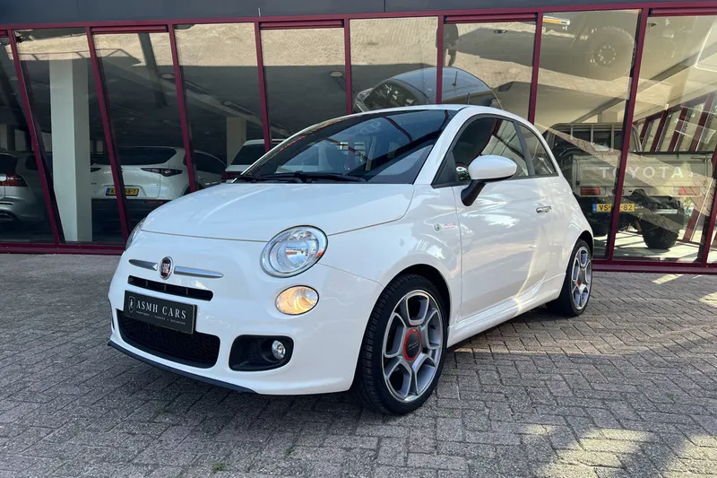 Fiat 500S (2016)