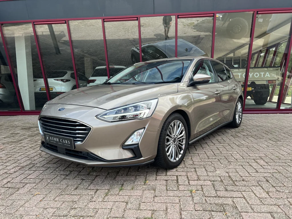 Ford Focus (2018) — foto 1