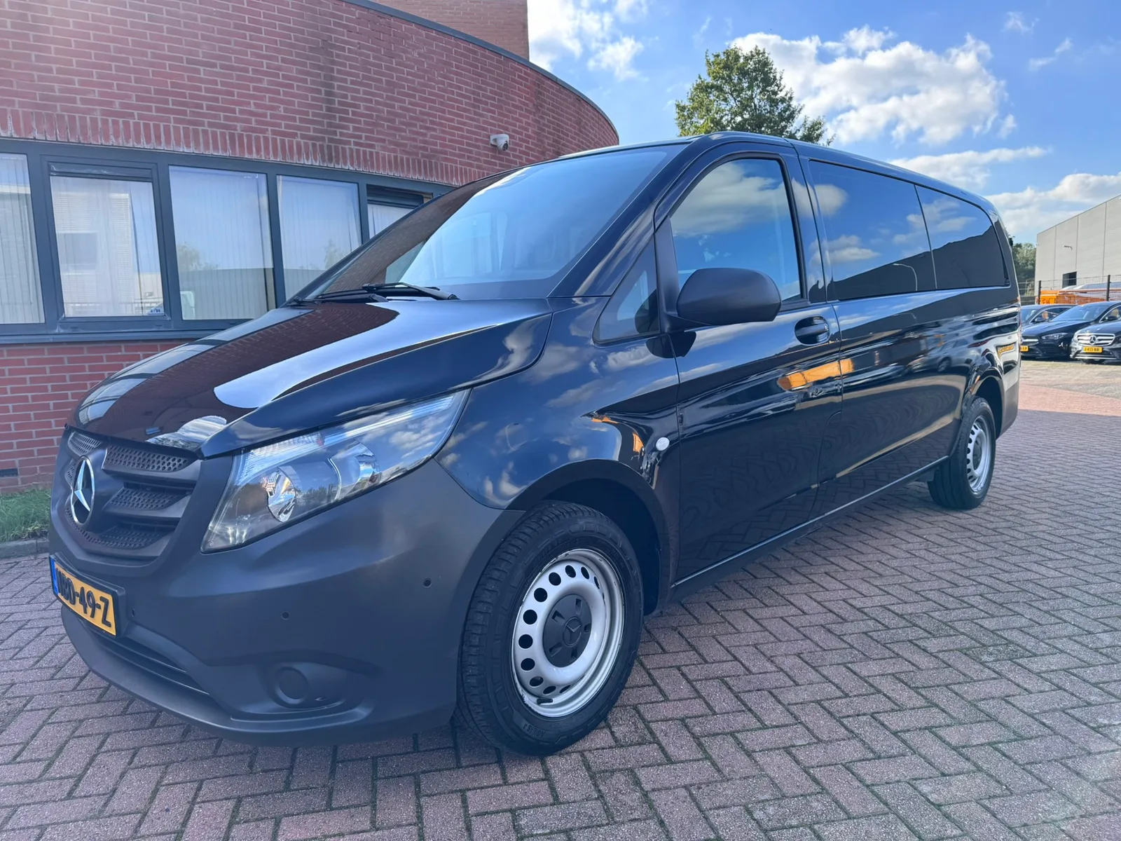 Mercedes-Benz Vito (2015) — foto 1