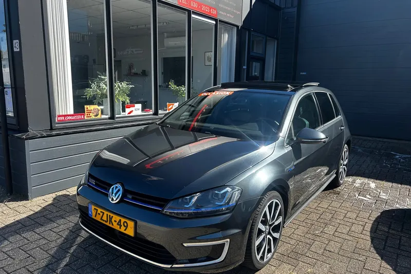 Volkswagen Golf (2015)
