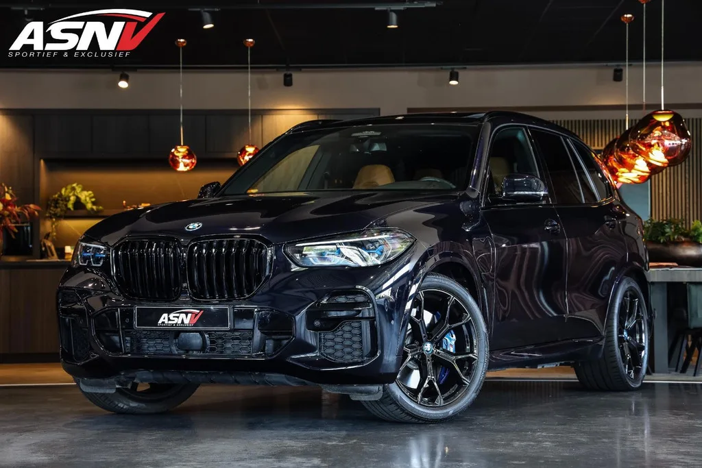 BMW X5 (2022) — foto 1