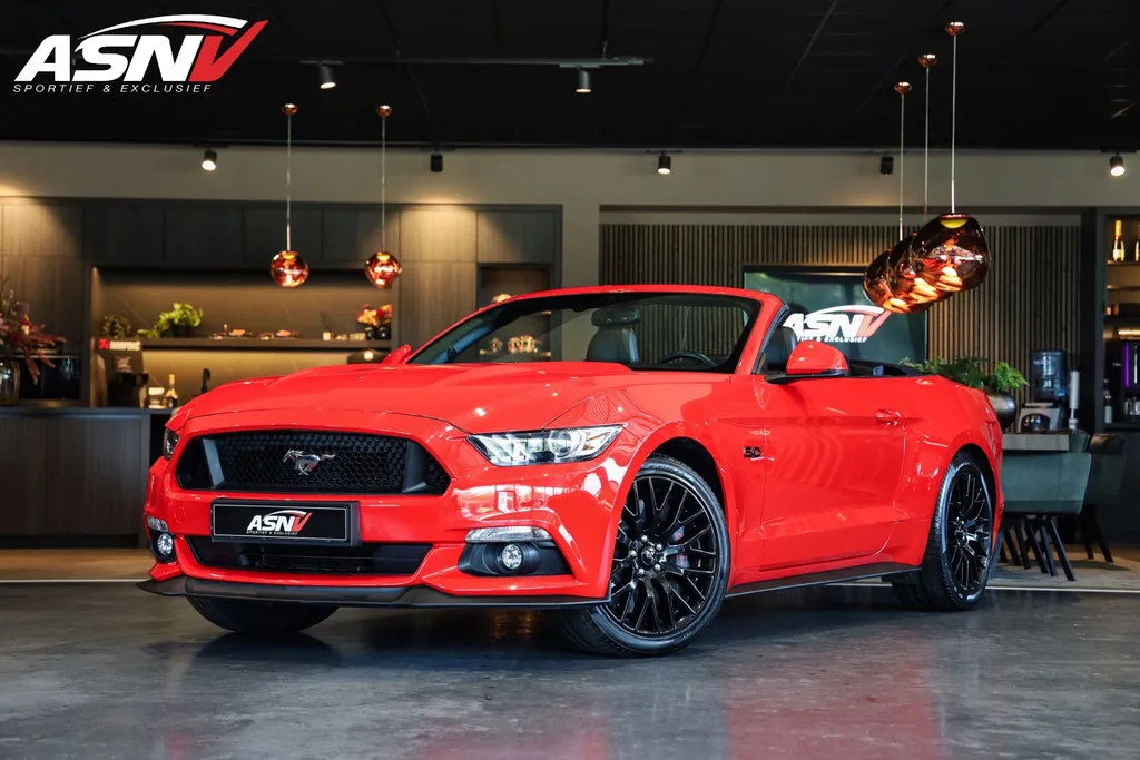 Ford Mustang (2017) — foto 1