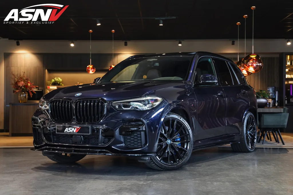 BMW X5 (2022) — foto 1
