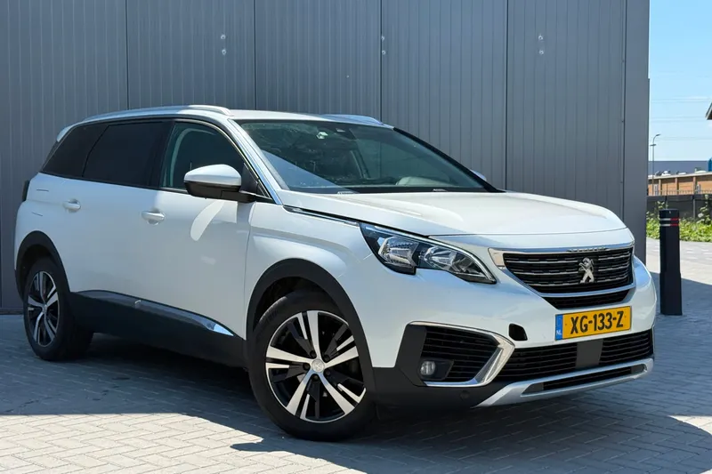 Peugeot 5008 (2019)