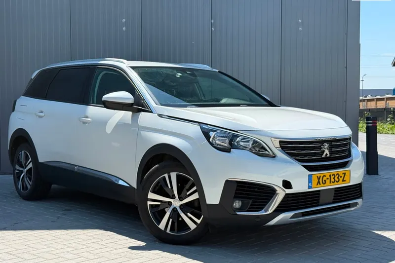 Peugeot 5008 (2019)