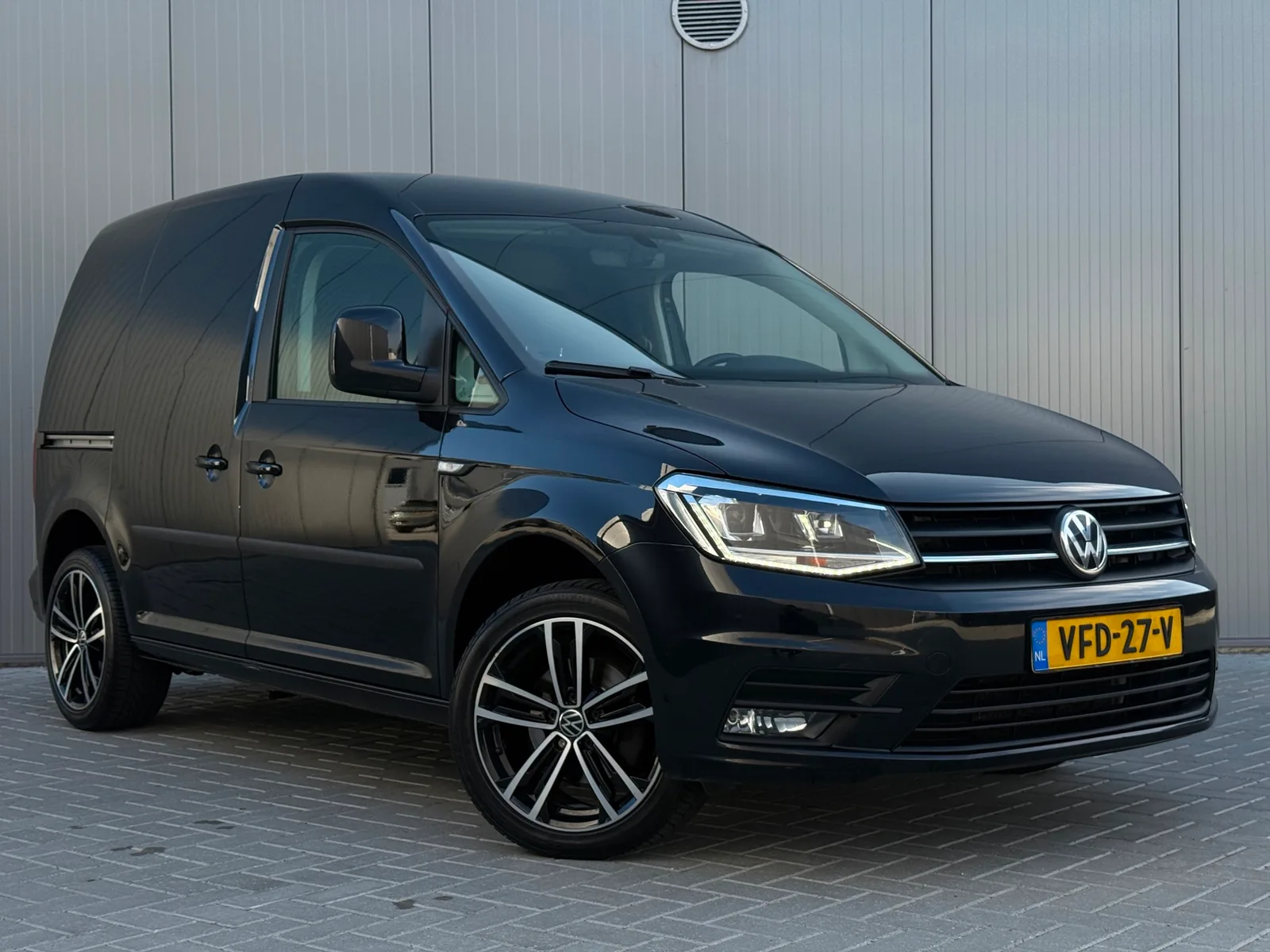 Volkswagen Caddy (2020) — foto 1