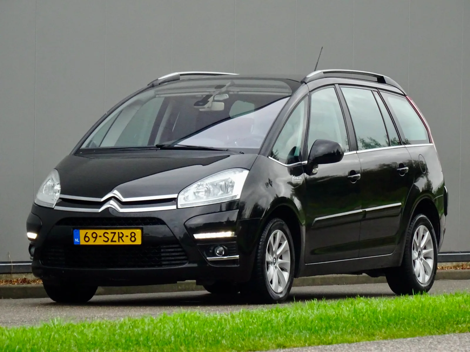 Citroën Grand C4 Picasso (2012) — foto 1