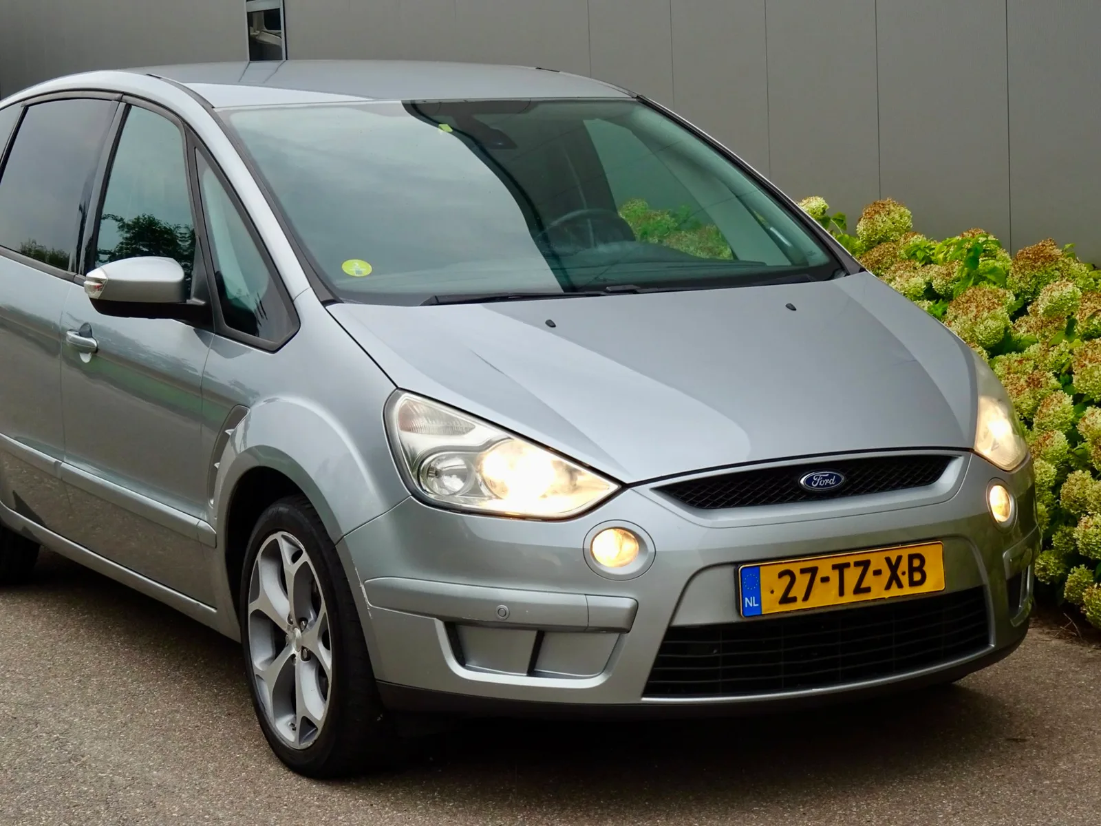 Ford S-Max (2007) — foto 1