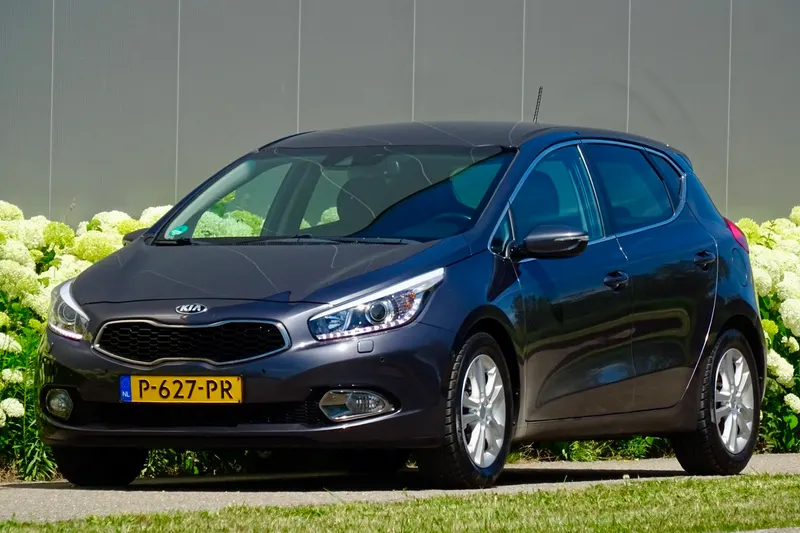 Kia Cee'd (2013)