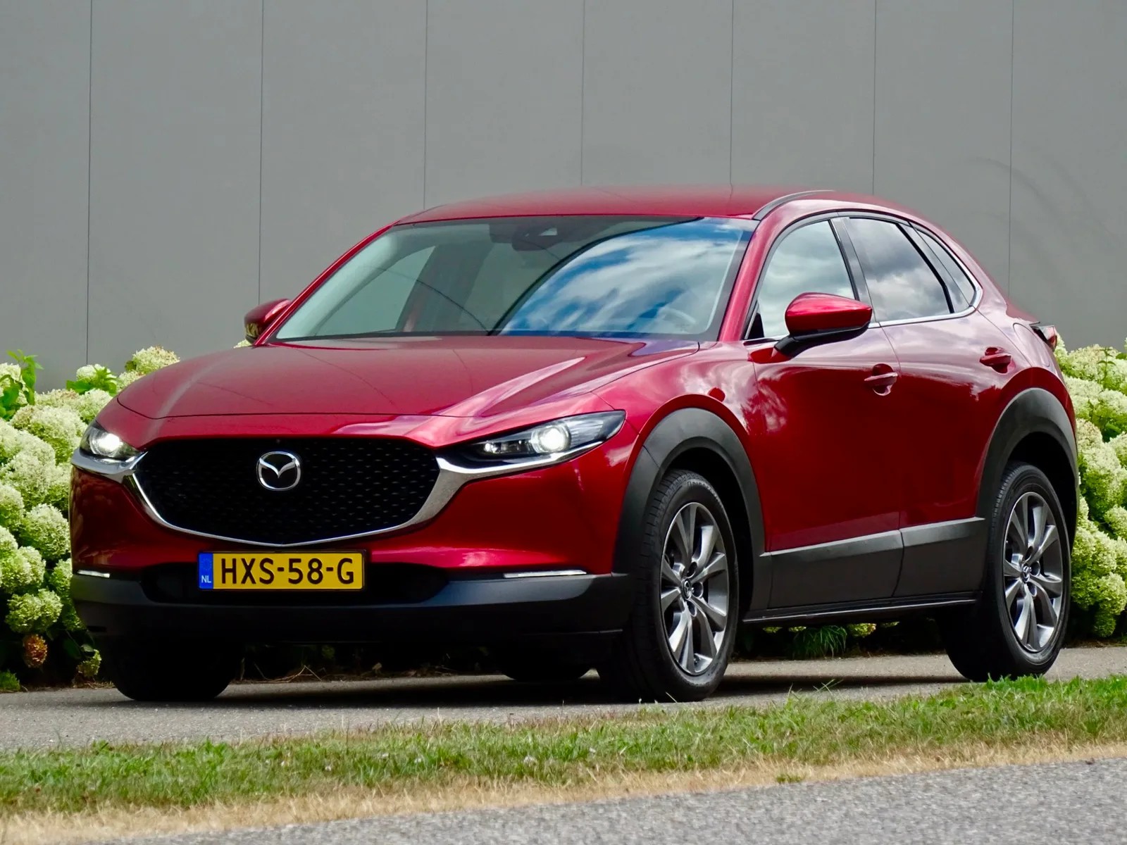Mazda CX-30 (2019) — foto 1