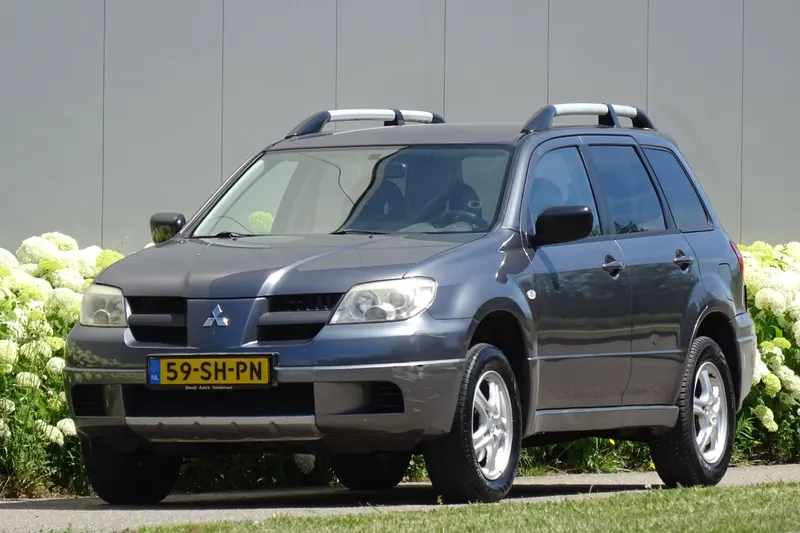 Mitsubishi Outlander (2006)